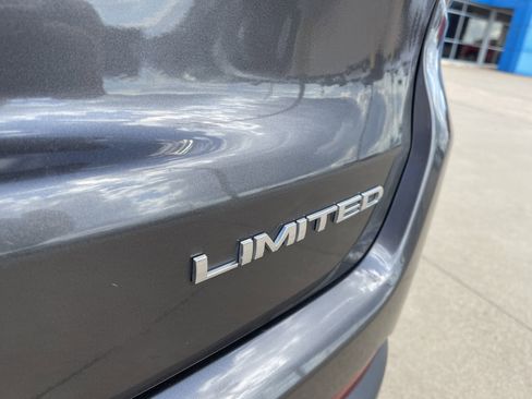 Used 2021 Jeep Compass Limited image 12