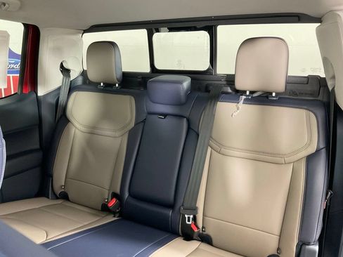 New 2026 Ford Maverick Lariat AWD/4WD image 16