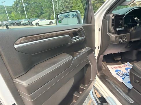 Certified 2023 Chevrolet Silverado 1500 LT AWD/4WD image 32
