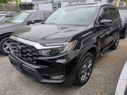 Used 2023 Honda Passport EX-L image 1