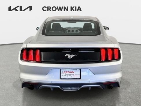 Used 2016 Ford Mustang Premium RWD image 6