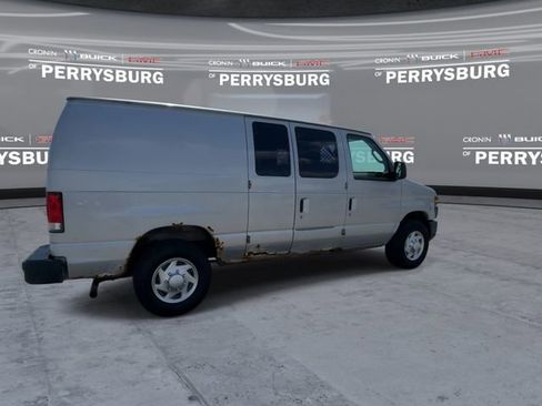 Used 2013 Ford E-250 and Econoline 250 w/ Commercial Cargo Van Pkg RWD image 8