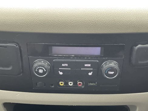 Used 2016 GMC Yukon Denali w/ Open Road Package image 24