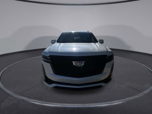 Certified 2021 Cadillac Escalade ESV Sport w/ Driver Assist Tech Package image 3