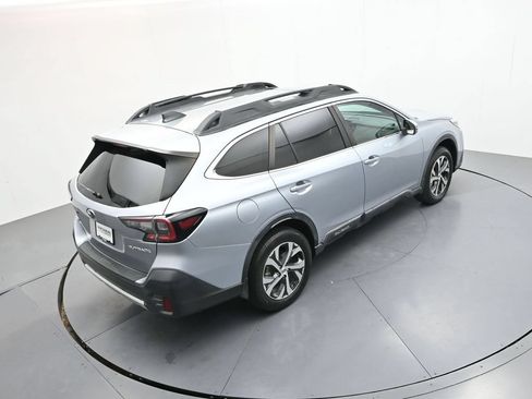Used 2020 Subaru Outback Limited w/ Popular Package #2 AWD/4WD image 29