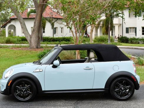Used 2014 MINI Cooper S image 39