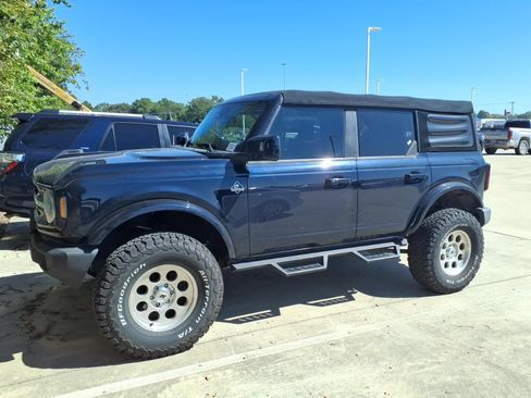 Used 2021 Ford Bronco Outer Banks AWD/4WD image 6