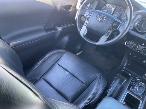 Used 2023 Toyota Tacoma TRD Pro image 15