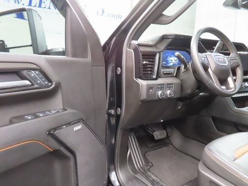 Used 2025 GMC Sierra 2500 AT4 w/ AT4 Premium Plus Package image 62