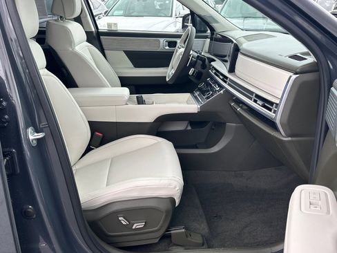 New 2025 Hyundai Santa Fe Calligraphy image 12