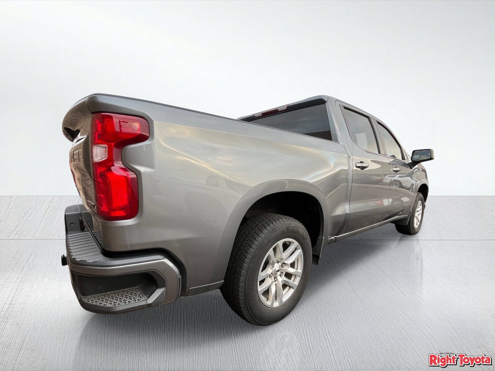 Used 2021 Chevrolet Silverado 1500 RST AWD/4WD image 4