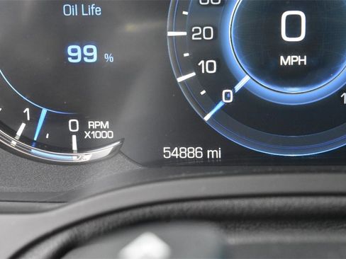 Used 2020 Cadillac Escalade Platinum image 35