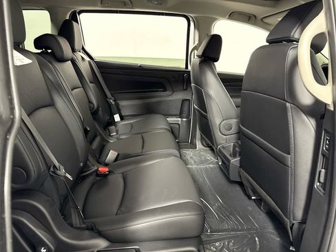 New 2025 Honda Odyssey EX-L image 17