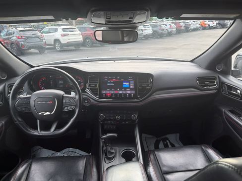 Used 2024 Dodge Durango GT image 17