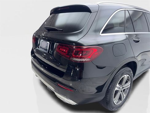 Used 2020 Mercedes-Benz GLC 300 image 18