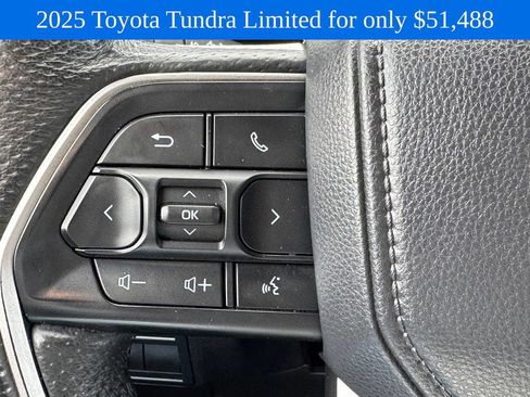 Used 2025 Toyota Tundra Limited AWD/4WD image 23