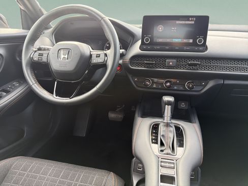 Used 2023 Honda HR-V Sport image 10