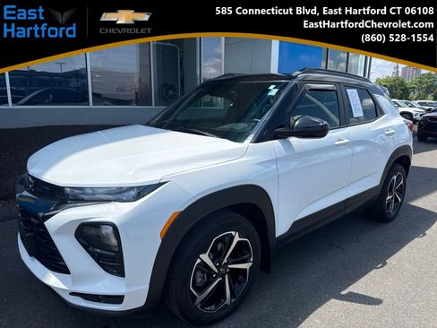 Used 2023 Chevrolet TrailBlazer RS w/ Convenience Package FWD image 1