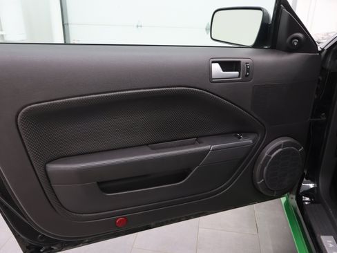 Used 2007 Ford Mustang GT RWD image 35