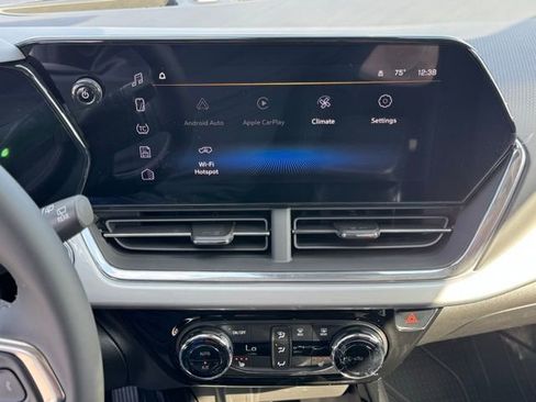 New 2026 Chevrolet Trax LT w/ Driver Confidence Package image 28