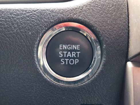 Used 2022 Toyota 4Runner Limited RWD image 21
