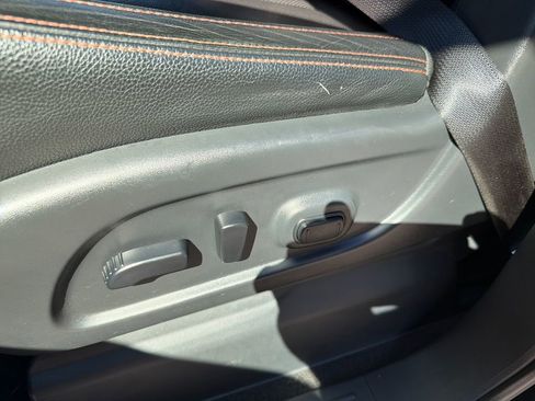 Certified 2021 Nissan Titan PRO-4X w/ Pro-4x Convenience Package image 13