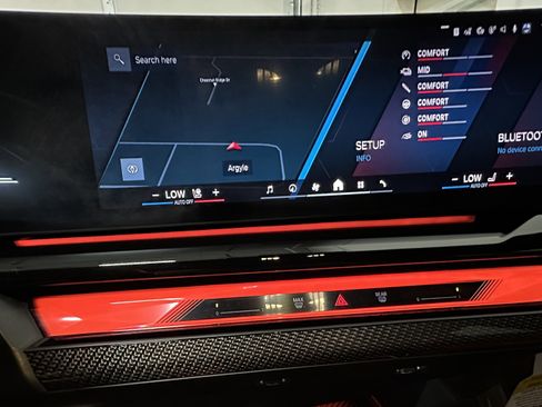 Used 2026 BMW M5 w/ Carbon Package image 34