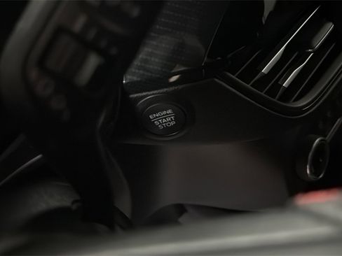 Used 2025 Ford Escape ST-Line image 24