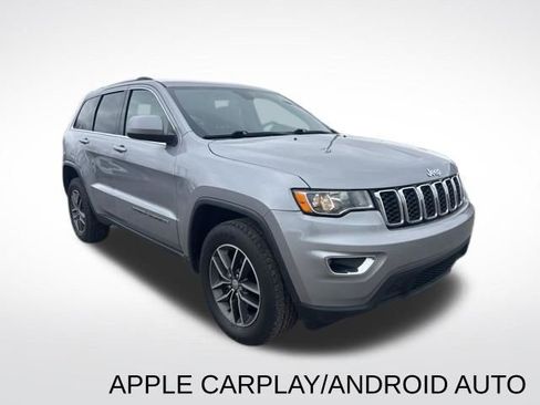 Used 2018 Jeep Grand Cherokee Laredo image 7