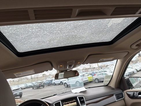 Used 2014 Mercedes-Benz ML 350 4MATIC image 27