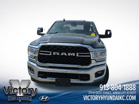 Used 2024 RAM 2500 Big Horn AWD/4WD image 2