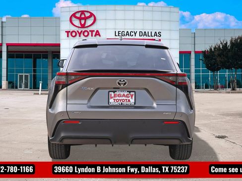 Used 2024 Toyota bZ4X XLE image 9