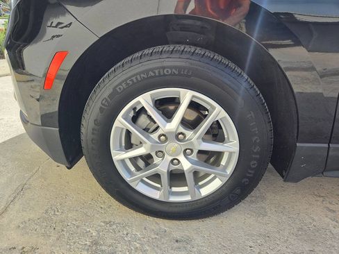 Used 2023 Chevrolet Equinox LT FWD image 20