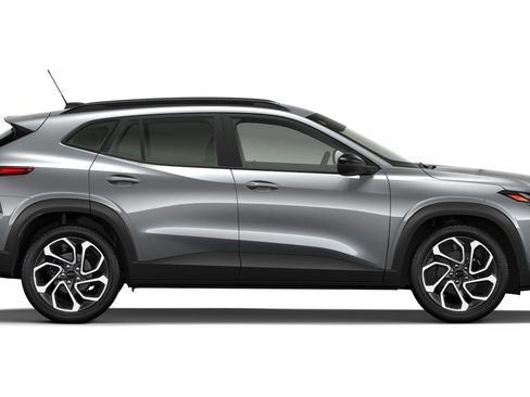 New 2026 Chevrolet Trax RS w/ Sunroof Package FWD image 18