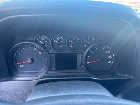 Used 2021 GMC Sierra 1500 4x4 Crew Cab w/ Sierra Value Package image 22