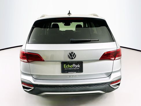Used 2023 Volkswagen Taos SE FWD image 7