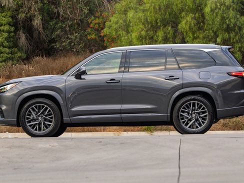 New 2026 Lexus TX 350 AWD image 7