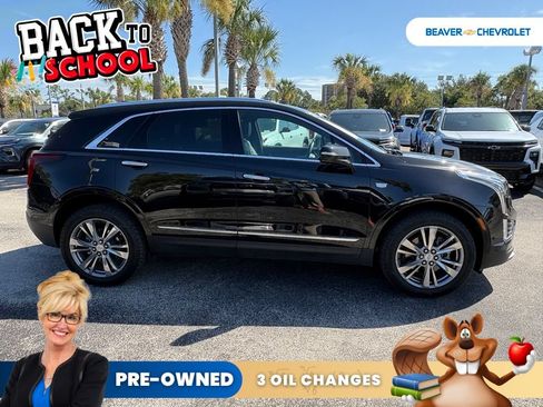 Used 2024 Cadillac XT5 Premium Luxury w/ Technology Package FWD image 8