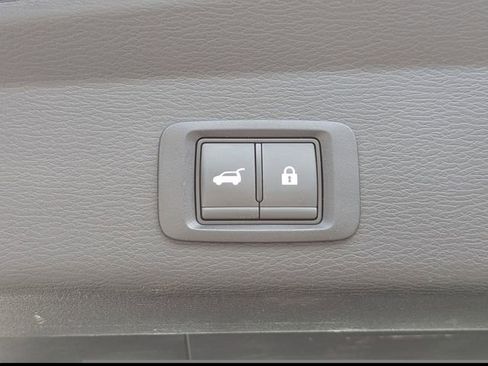 Used 2024 Mitsubishi Outlander SE AWD/4WD image 14