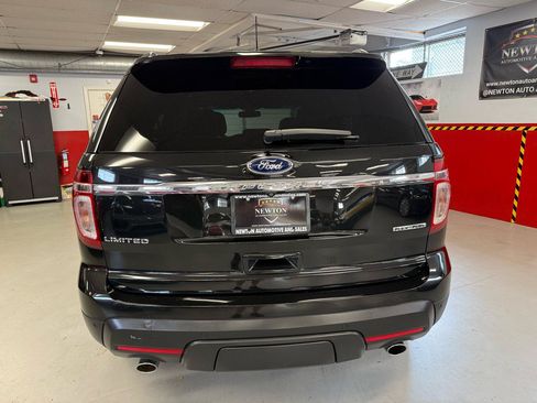 Used 2015 Ford Explorer Limited w/ Equipment Group 302A FWD image 5