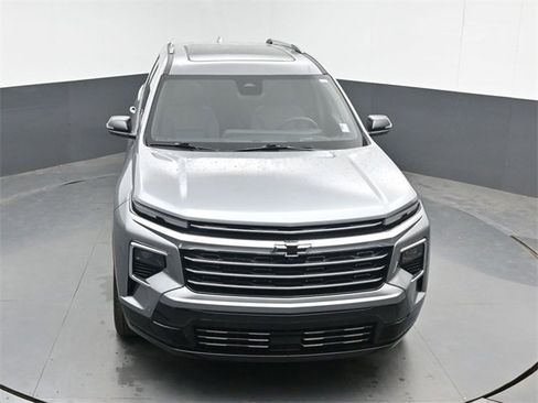 Used 2026 Chevrolet Traverse High Country image 36