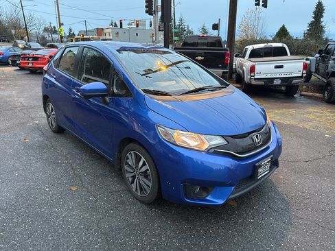 Used 2016 Honda Fit EX image 5