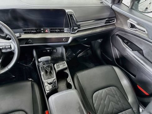 Certified 2025 Kia Sportage X-Line w/ Premium Package AWD/4WD image 28