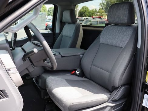 New 2025 Ford F350 XLT image 9