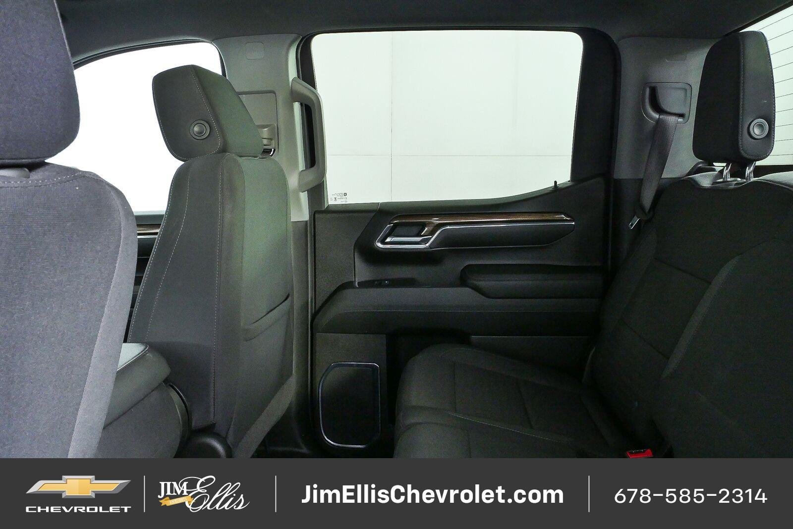 Certified 2025 Chevrolet Silverado 1500 LT AWD/4WD image 17