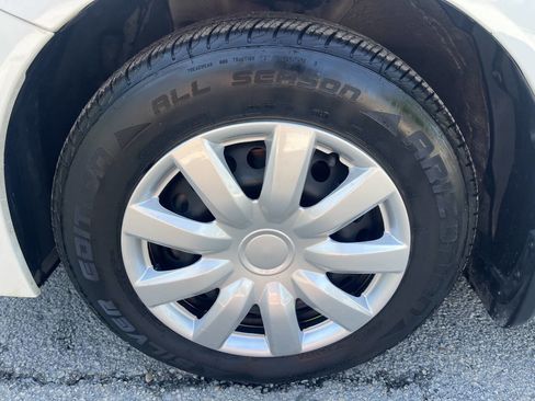 Used 2014 Honda Civic LX image 31