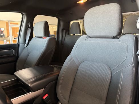 Used 2023 RAM 1500 Big Horn AWD/4WD image 25