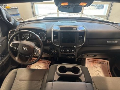 Used 2021 RAM 1500 Big Horn AWD/4WD image 16
