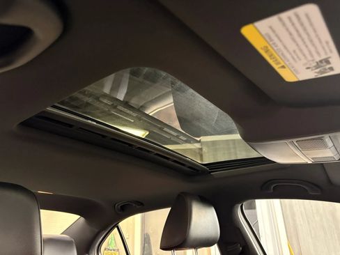 Used 2013 Volkswagen Jetta GLI Autobahn FWD image 21