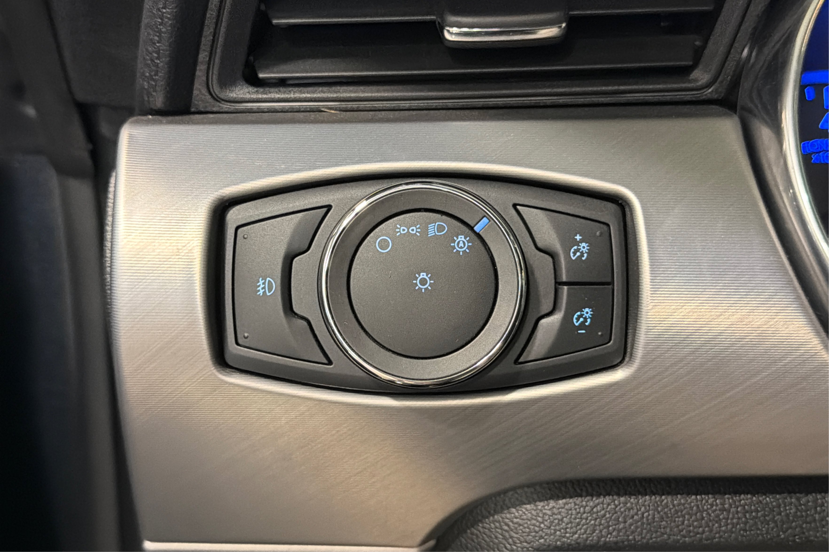 Used 2018 Ford Mustang GT Premium RWD image 20